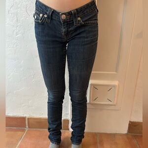 True Religion Women’s jeans - pocket flaps - size 28